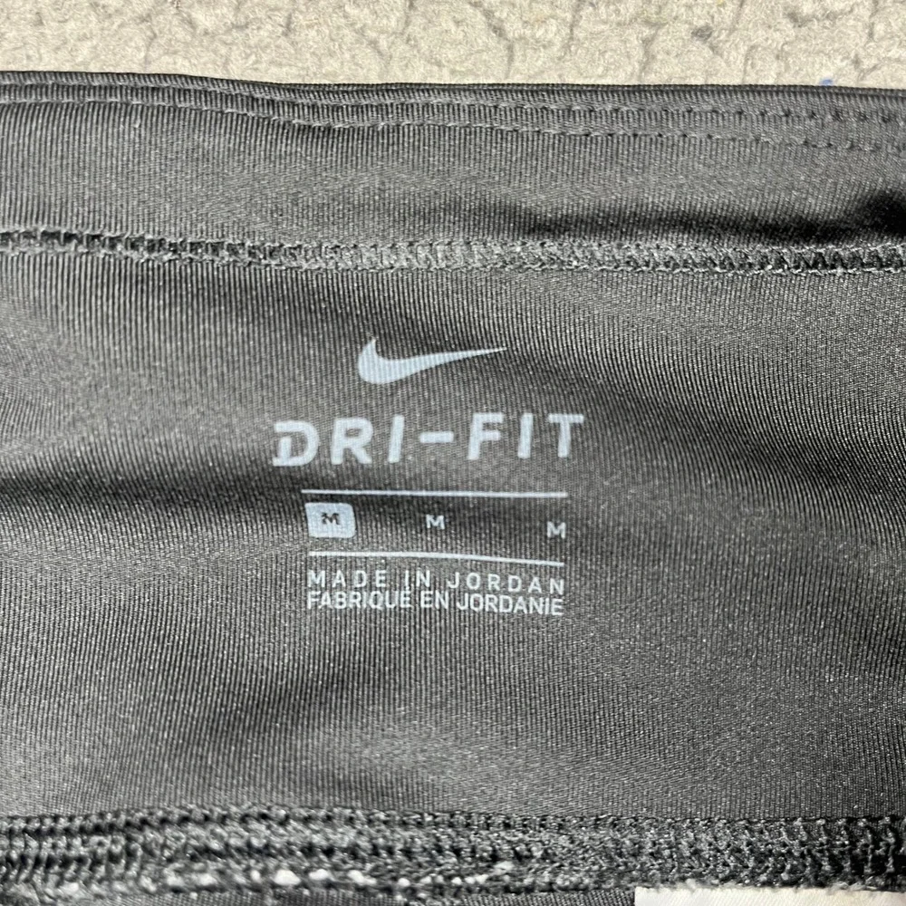 Nike Dri-FIT Womens Black Cropped Running Leggings Mesh Panels CZ9238-010 Size M - Picture 7 of 14
